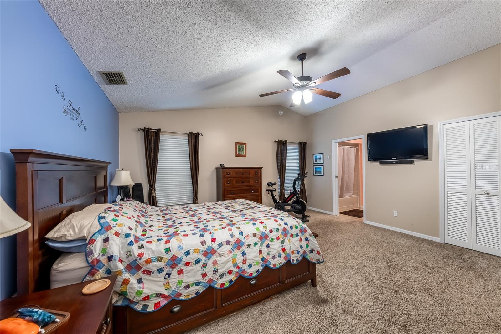 Image 11 of 21 For 227 Broadmoor Road