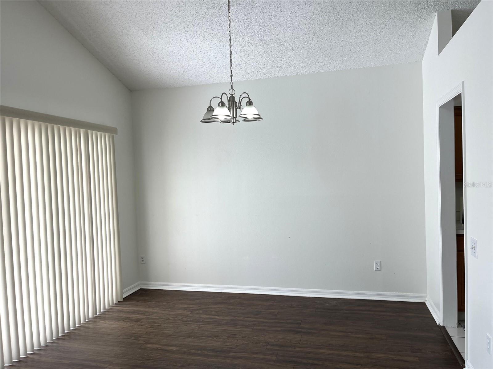 Image 4 of 18 For 4219 Oakberry Drive