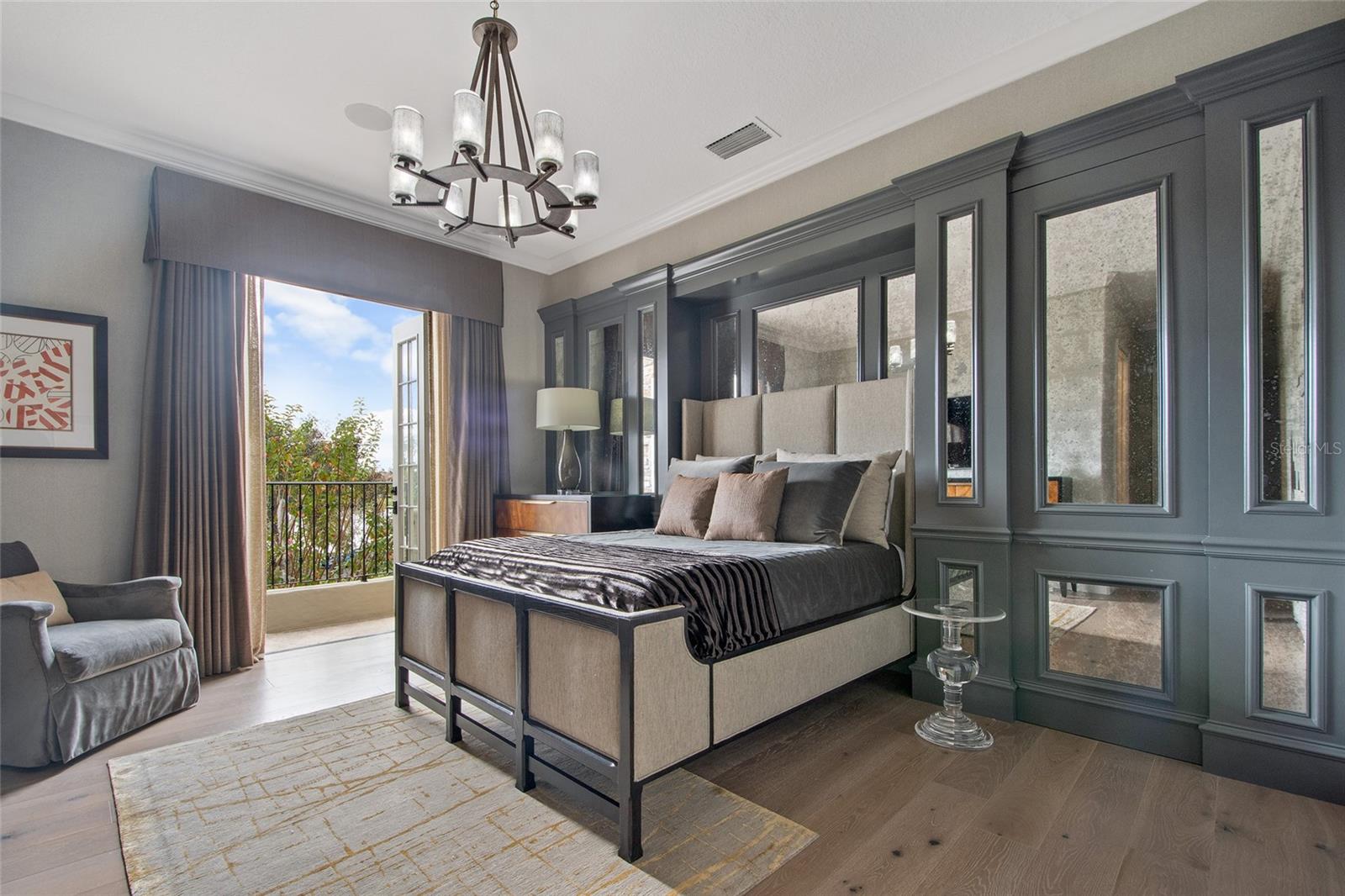 Listing photo id 37 for 9349 Tibet Pointe Circle