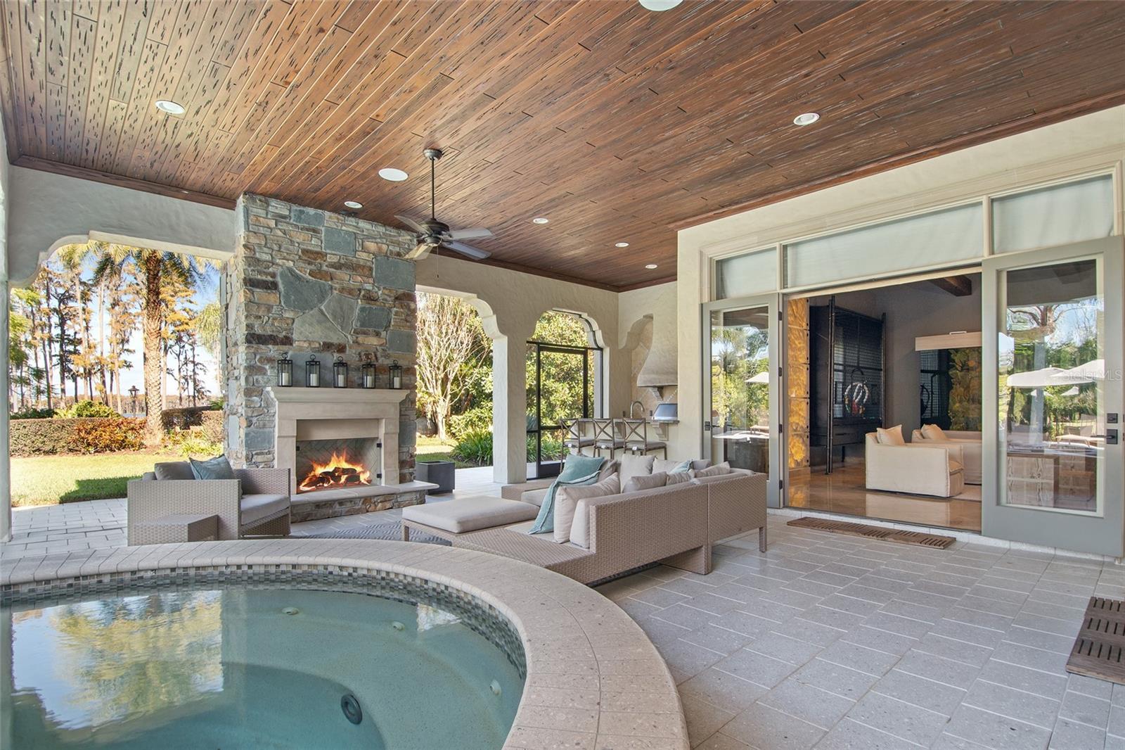 Listing photo id 48 for 9349 Tibet Pointe Circle