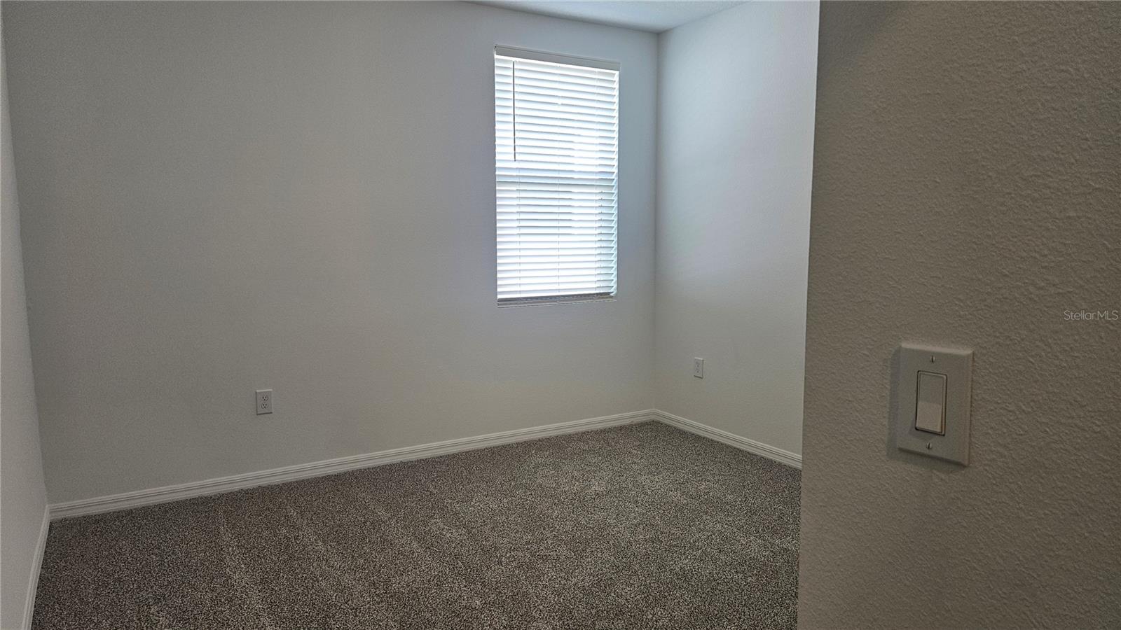 Image 15 of 20 For 2335 White Tail Street