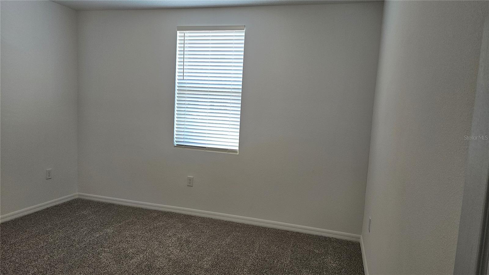 Image 18 of 20 For 2335 White Tail Street