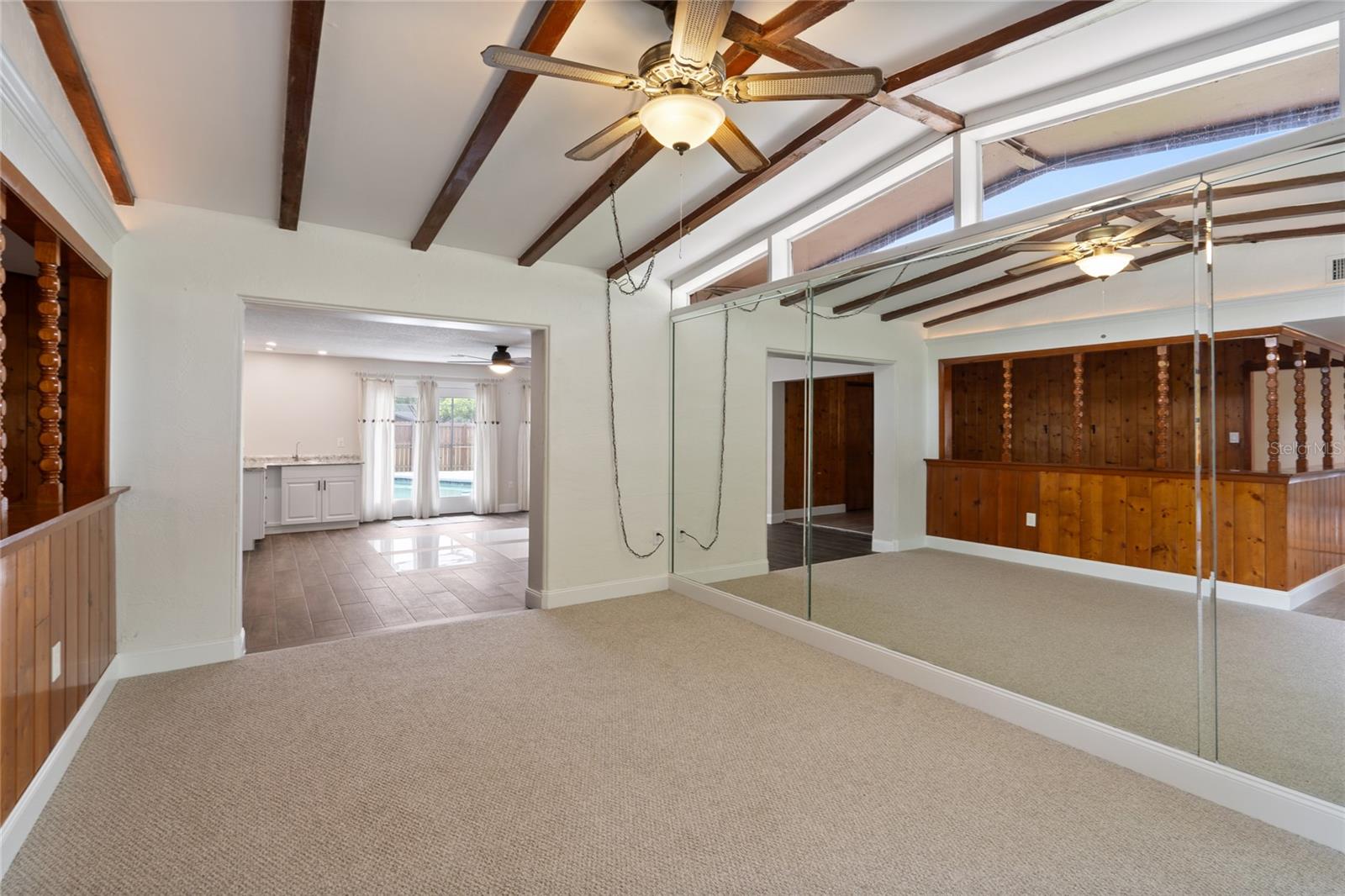 Image 15 of 44 For 480 Palm Drive