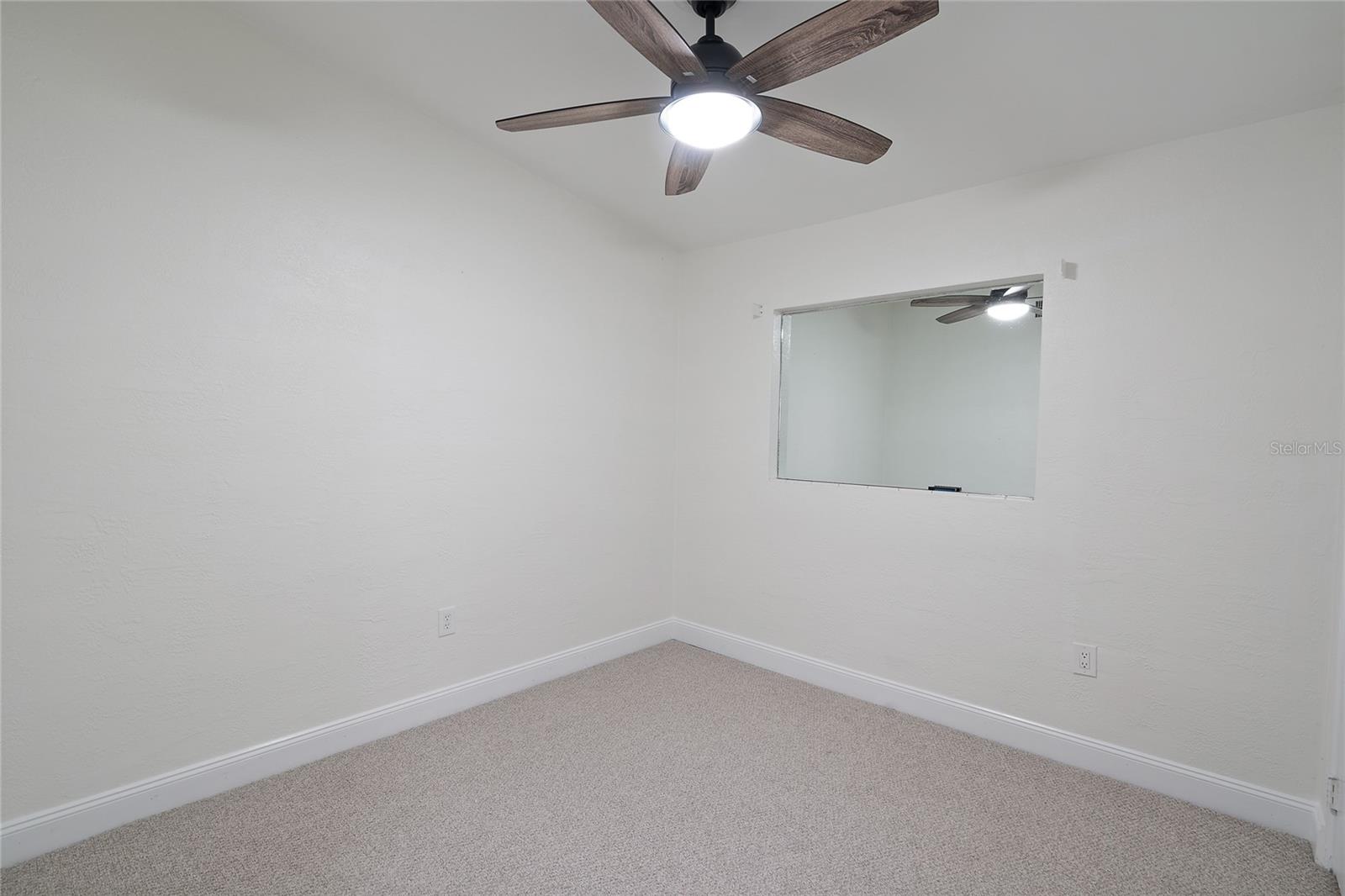 Image 22 of 44 For 480 Palm Drive