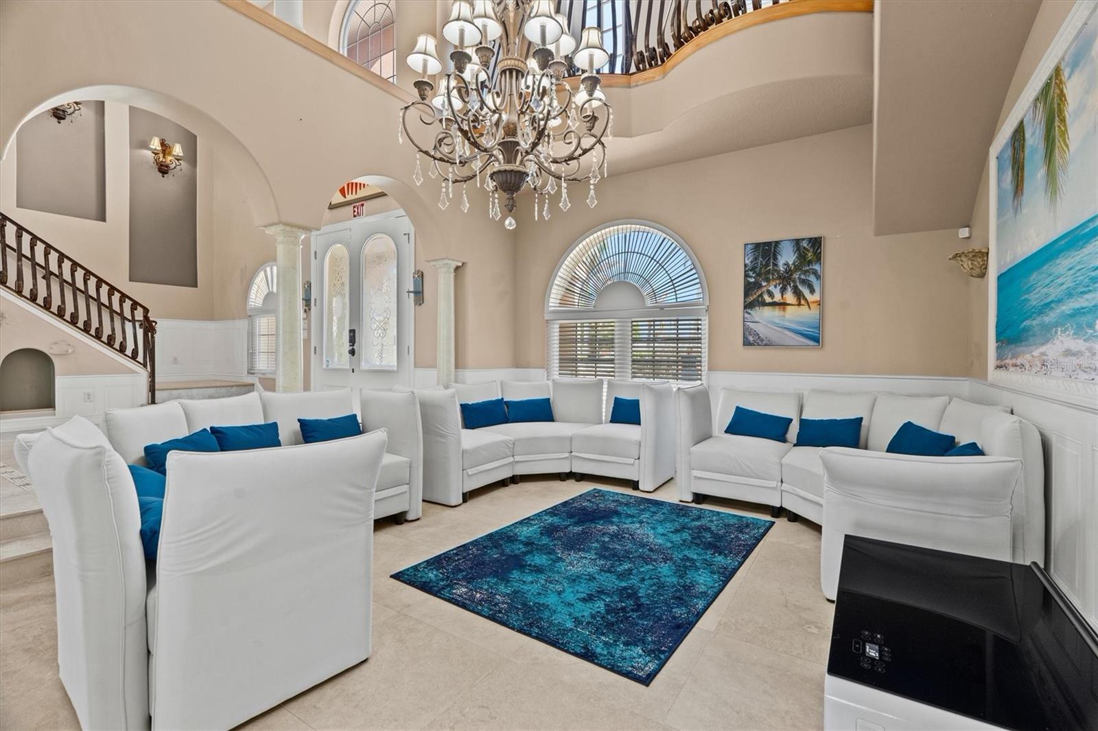 Image 21 of 69 For 7 Cove View Court