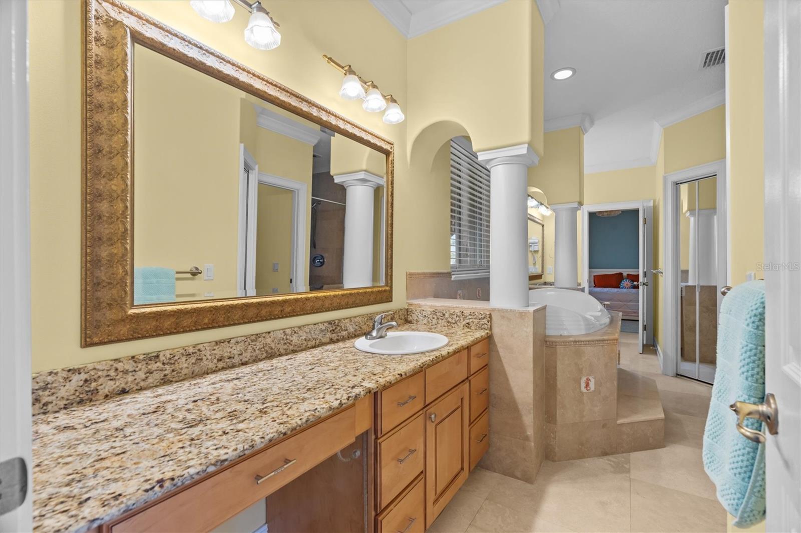 Image 44 of 69 For 7 Cove View Court