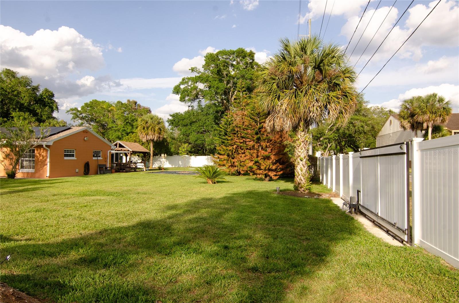 Image 36 of 42 For 410 Silver Oak Lane