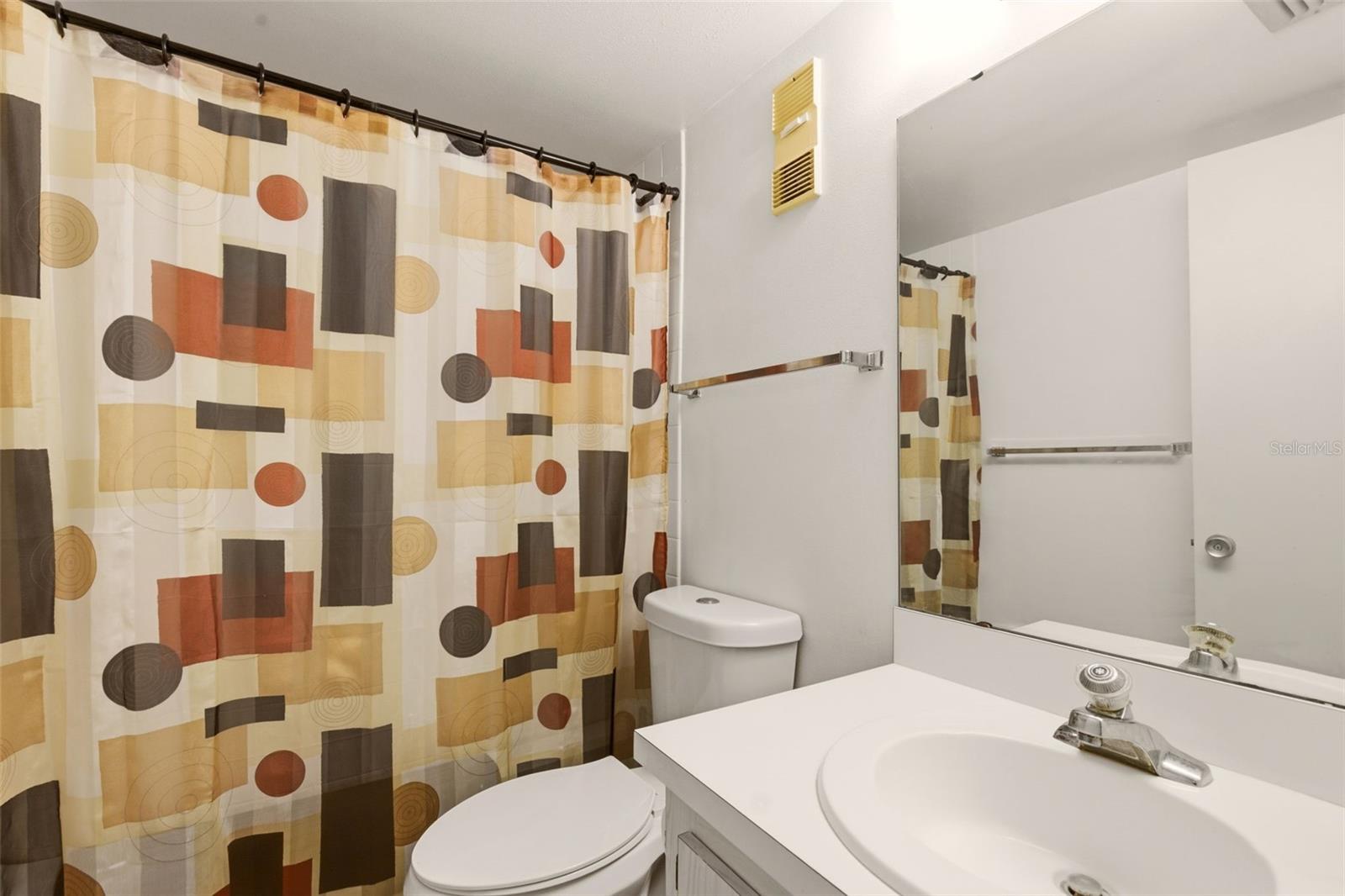 Image 21 of 31 For 180 Magnolia Woods Court 15b