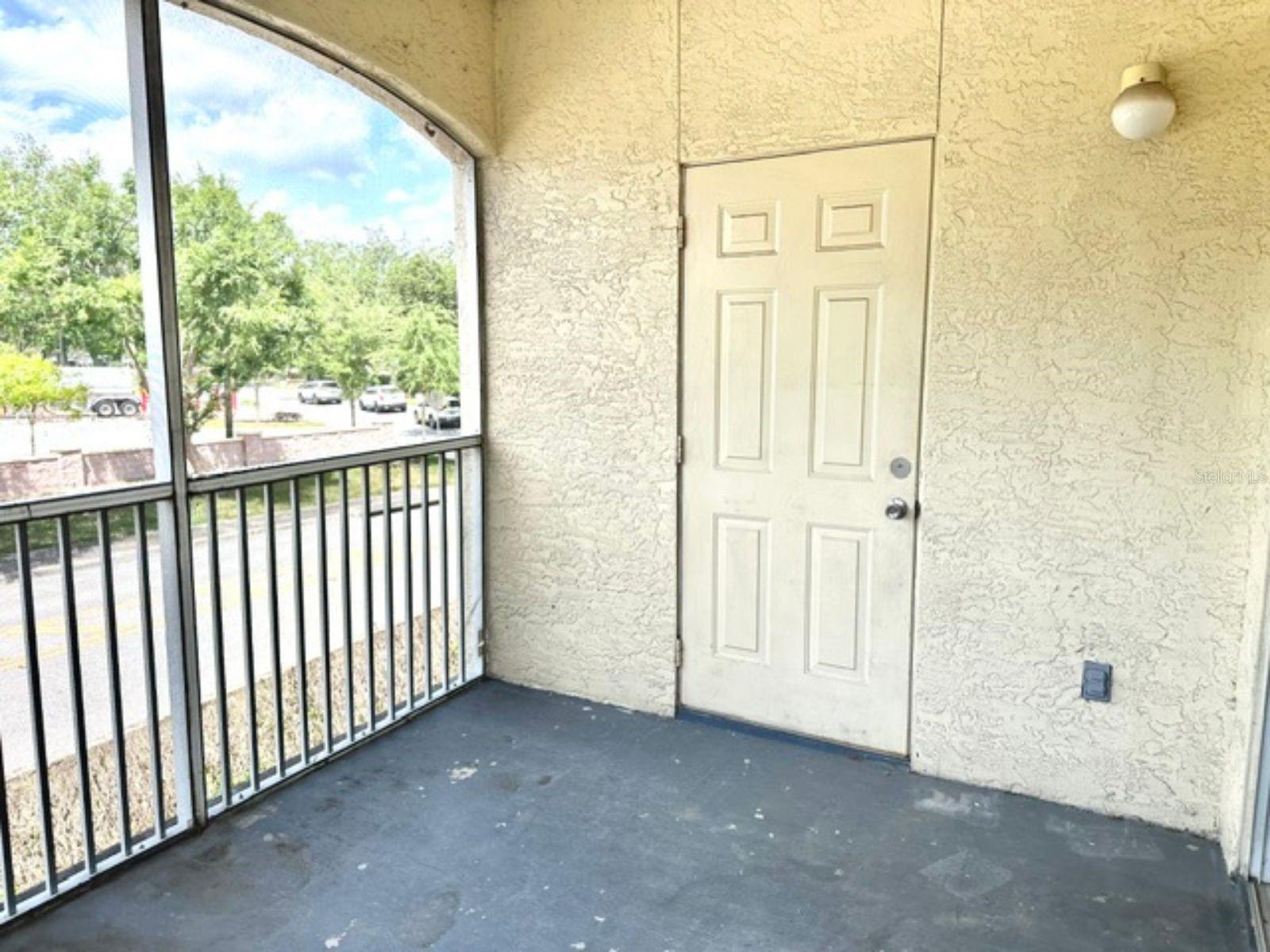 Image 26 of 32 For 822 Camargo Way 204