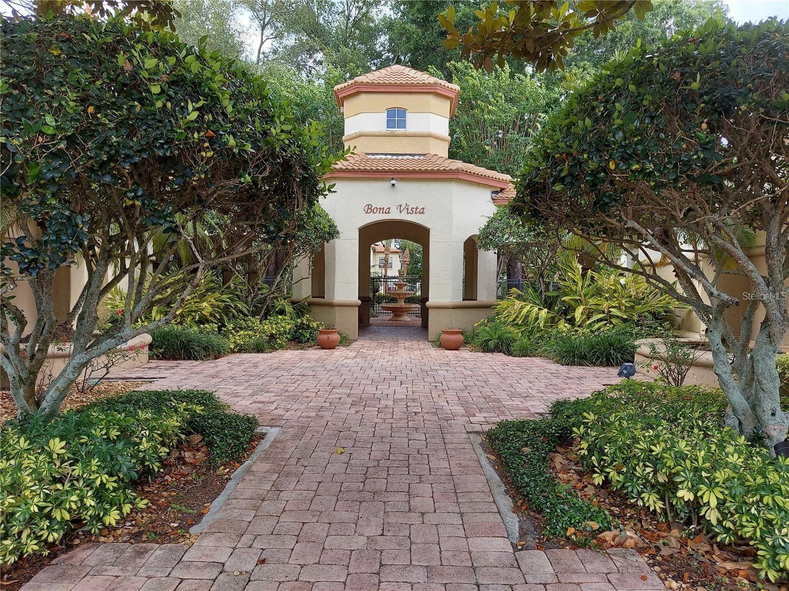 Image 5 of 32 For 822 Camargo Way 204