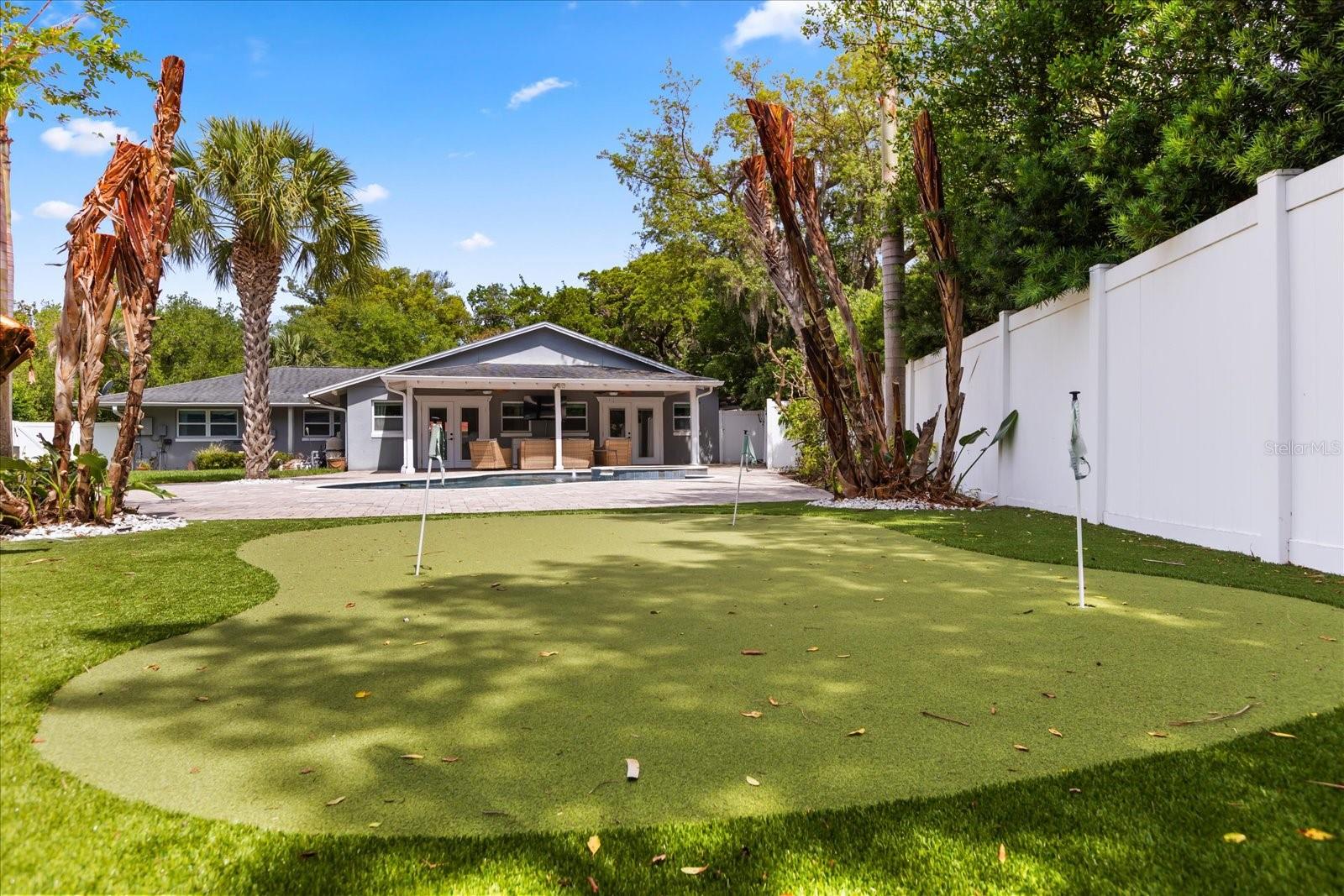 Image 3 of 39 For 910 Gamewell Avenue