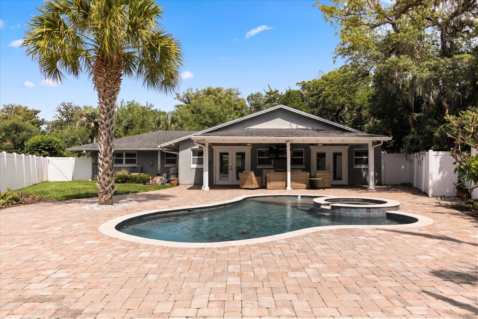 Image 33 of 39 For 910 Gamewell Avenue