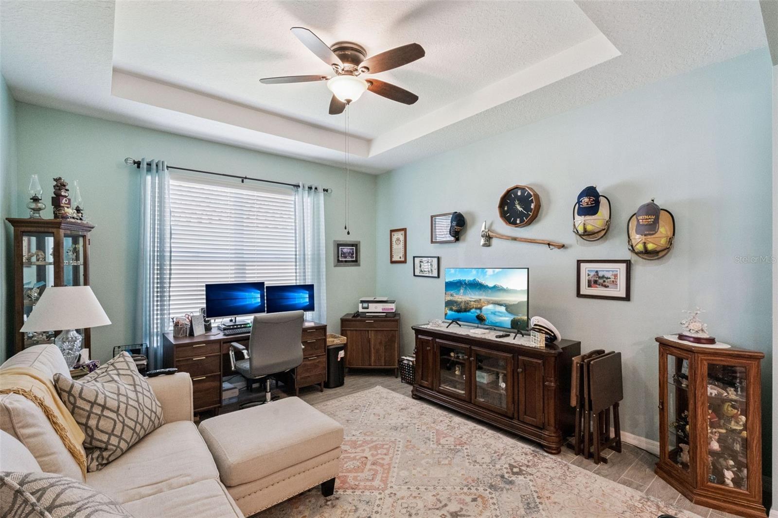 Image 13 of 48 For 3904 Redfin Place