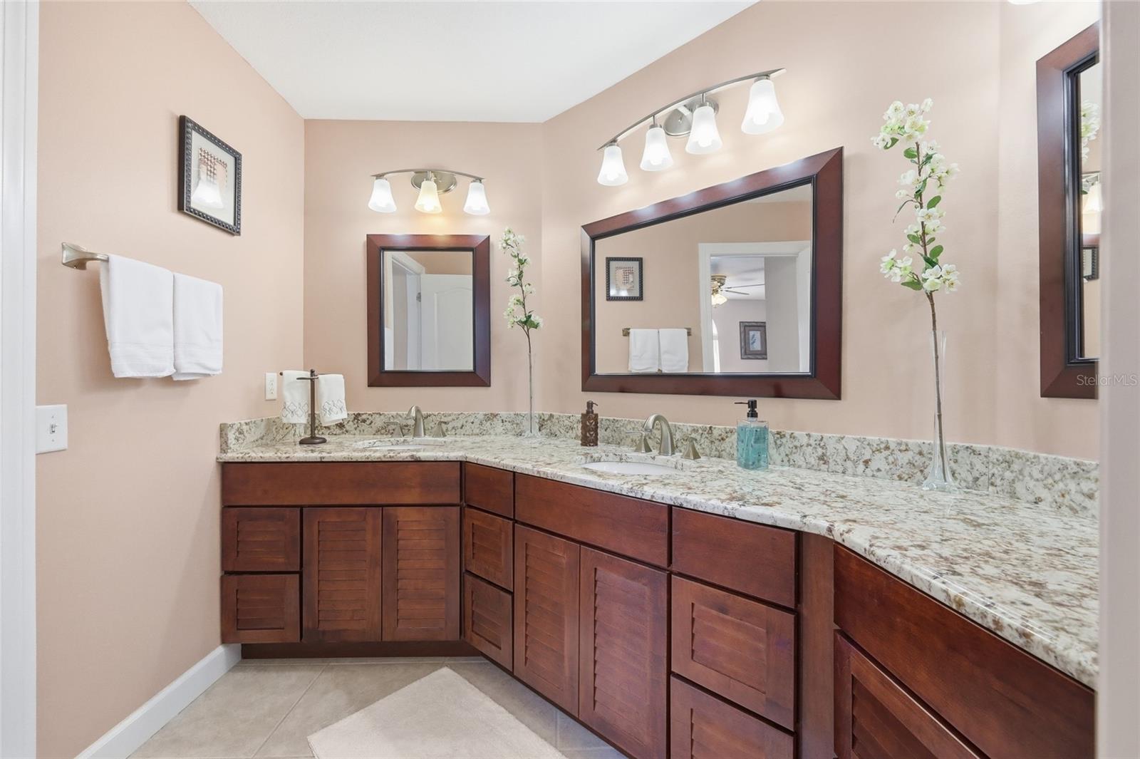 Image 19 of 39 For 3412 Idlegrove Court