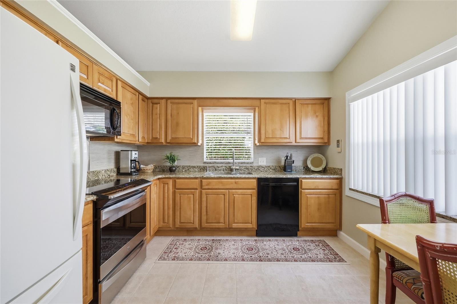Image 5 of 39 For 3412 Idlegrove Court