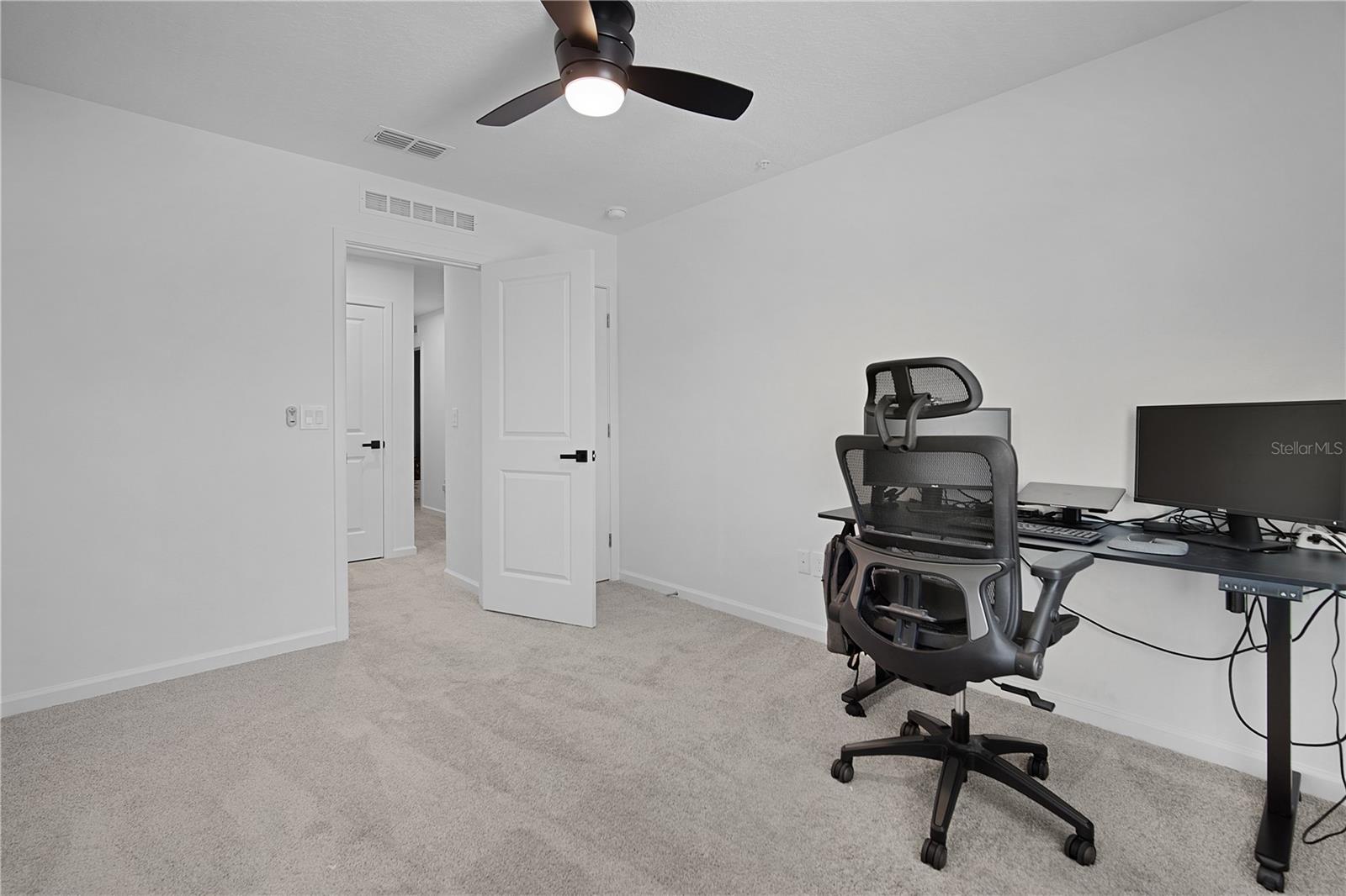 Image 14 of 29 For 3041 Douglas Fir Drive