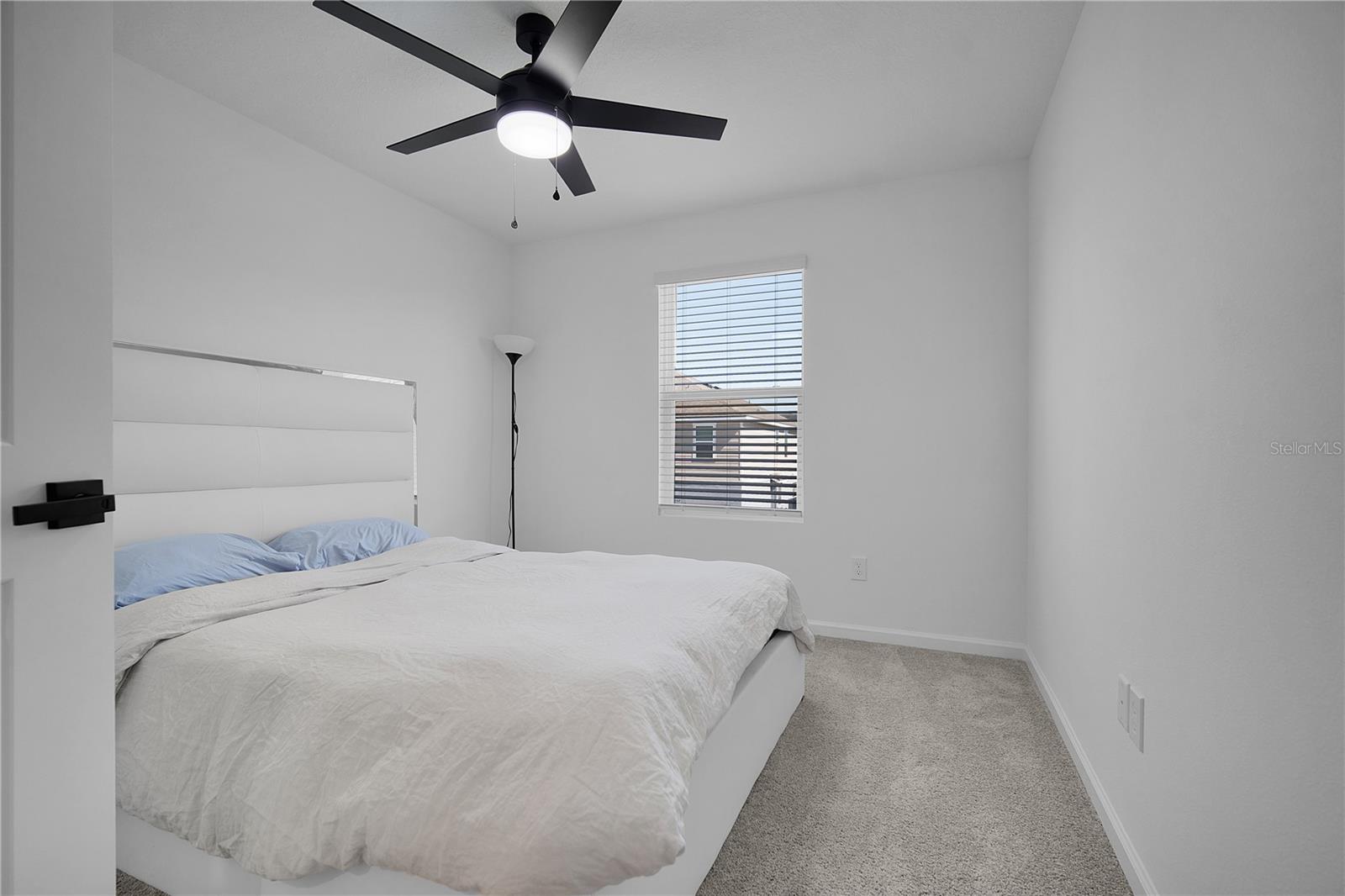 Image 18 of 29 For 3041 Douglas Fir Drive