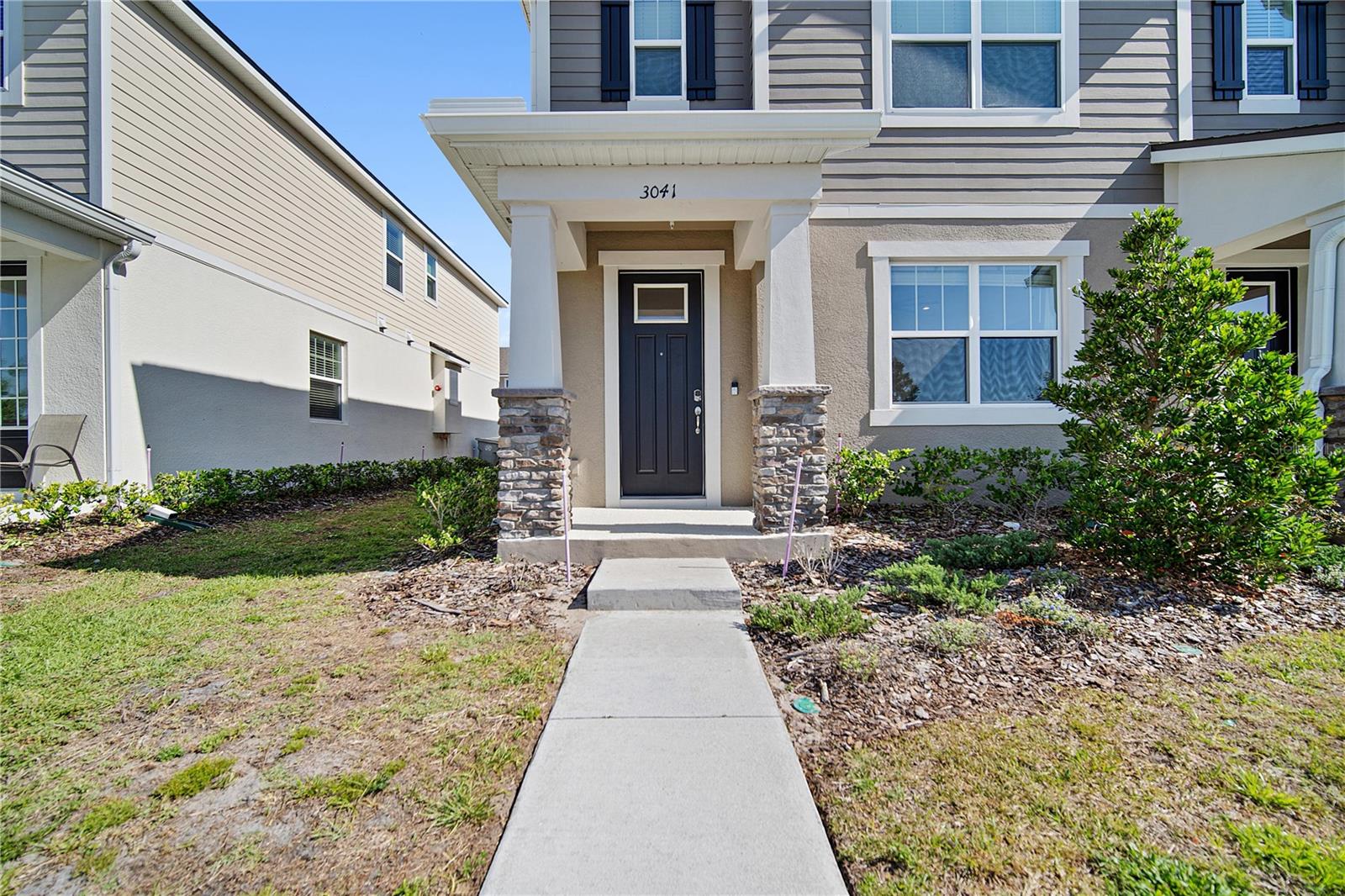 Image 3 of 29 For 3041 Douglas Fir Drive