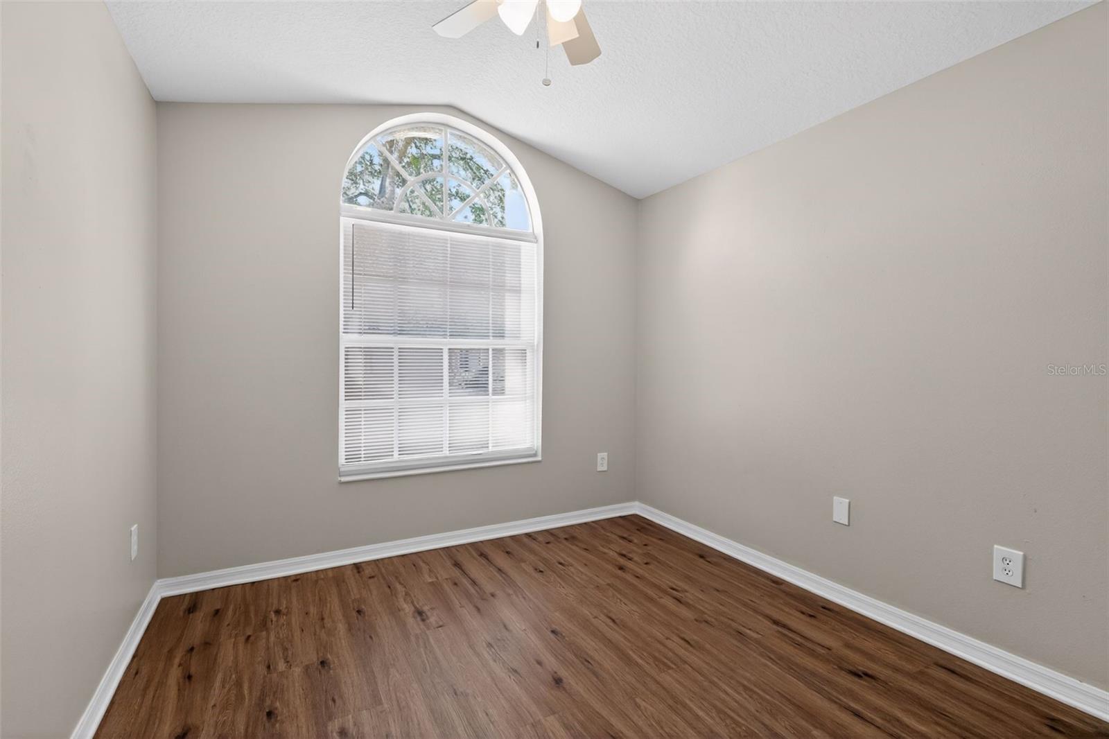 Image 13 of 15 For 30723 Birdhouse Drive