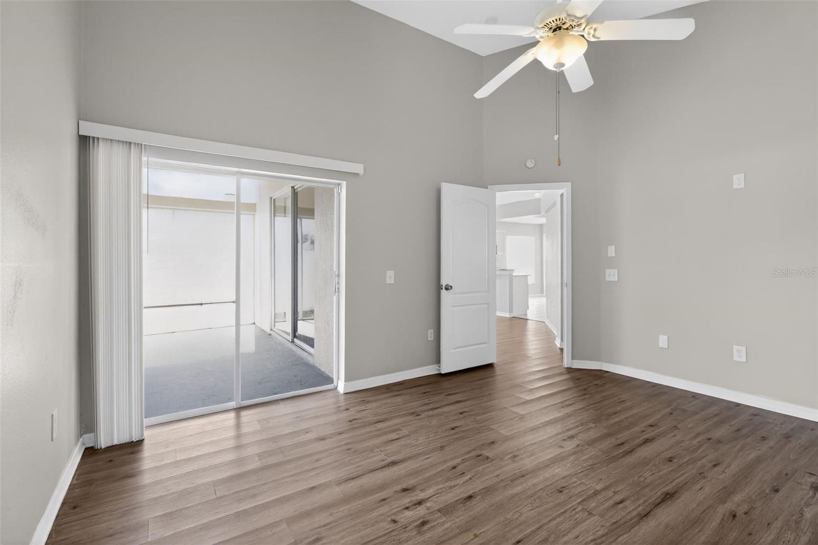 Image 9 of 15 For 30723 Birdhouse Drive