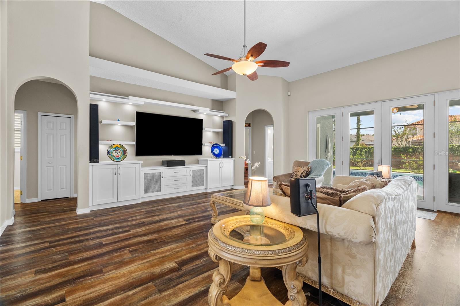 Image 10 of 42 For 14624 Kitlanselt Way