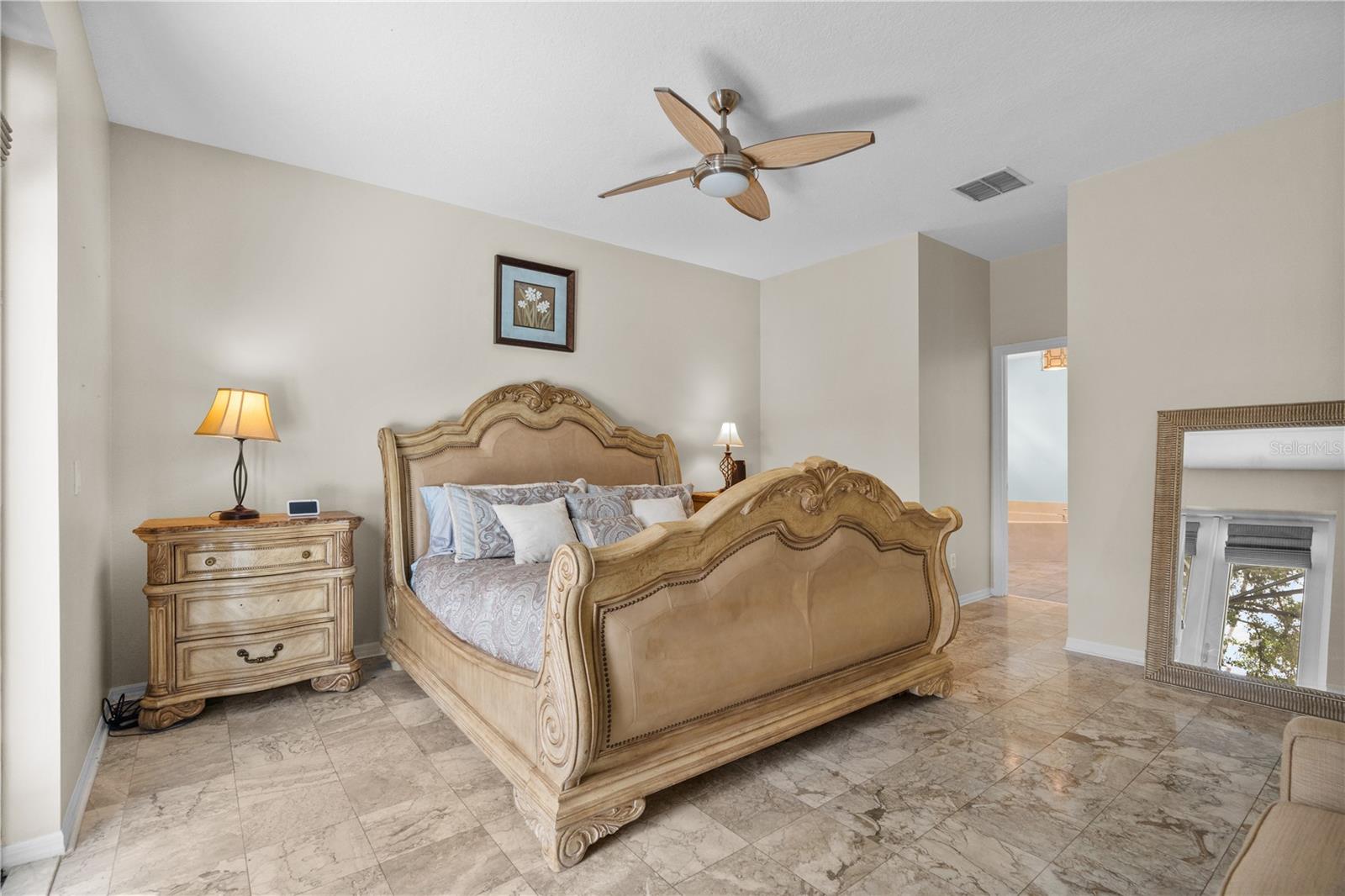 Image 22 of 42 For 14624 Kitlanselt Way