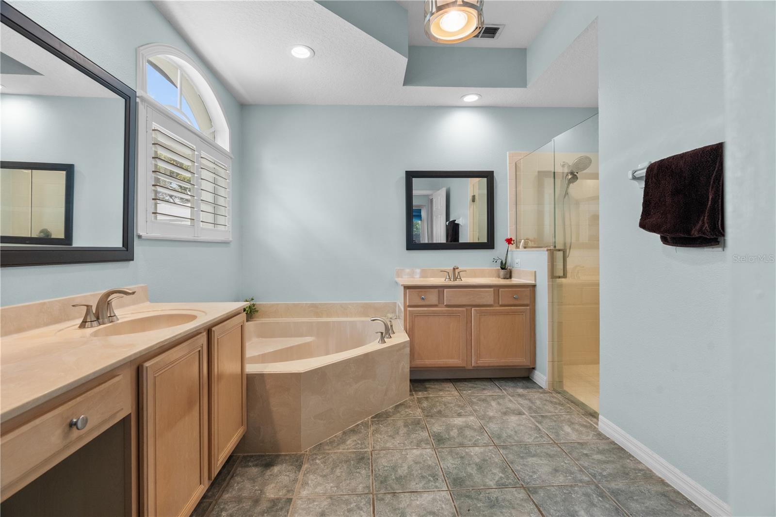 Image 25 of 42 For 14624 Kitlanselt Way