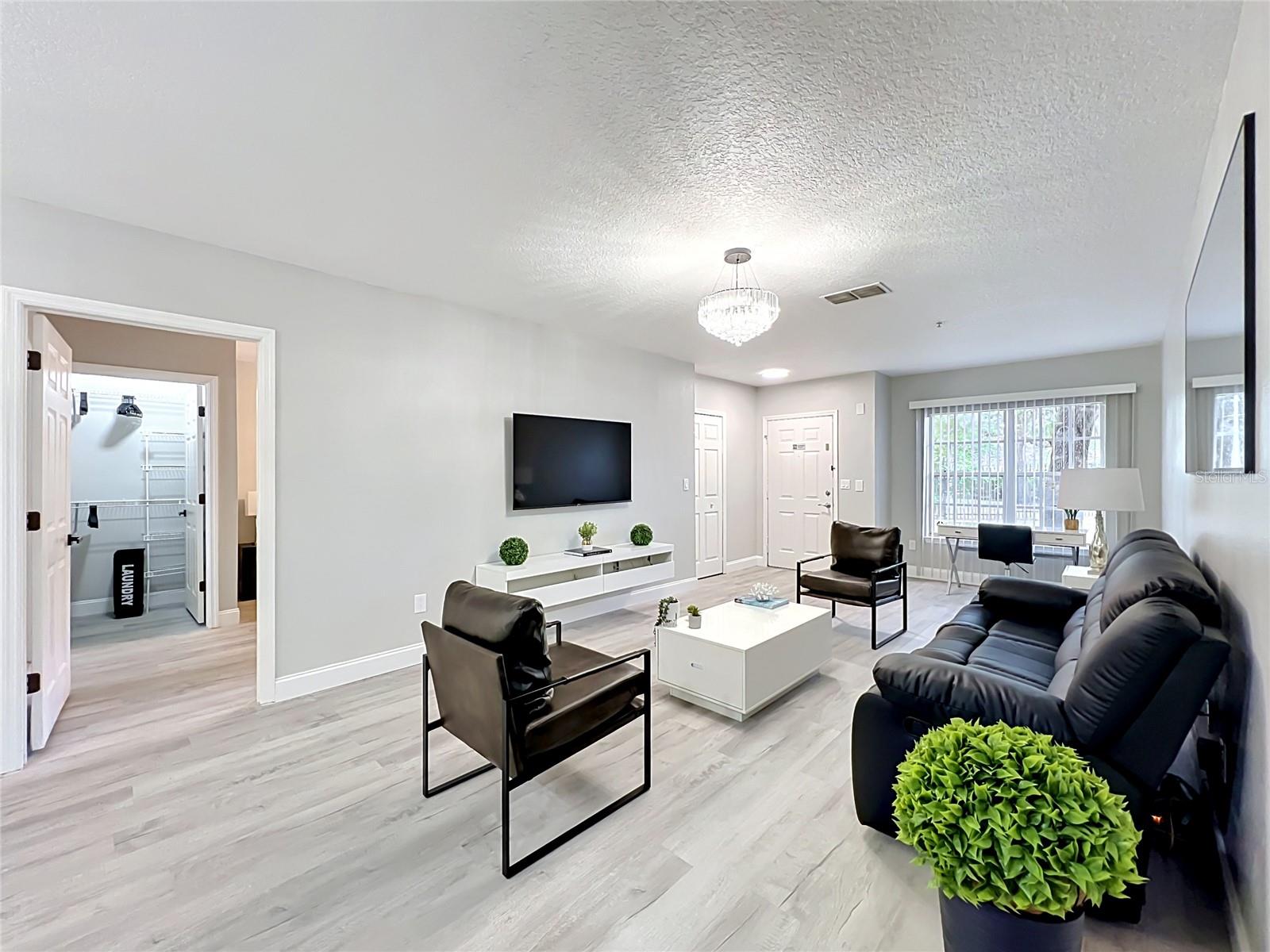 Image 4 of 28 For 4356 Kirkman Road 509