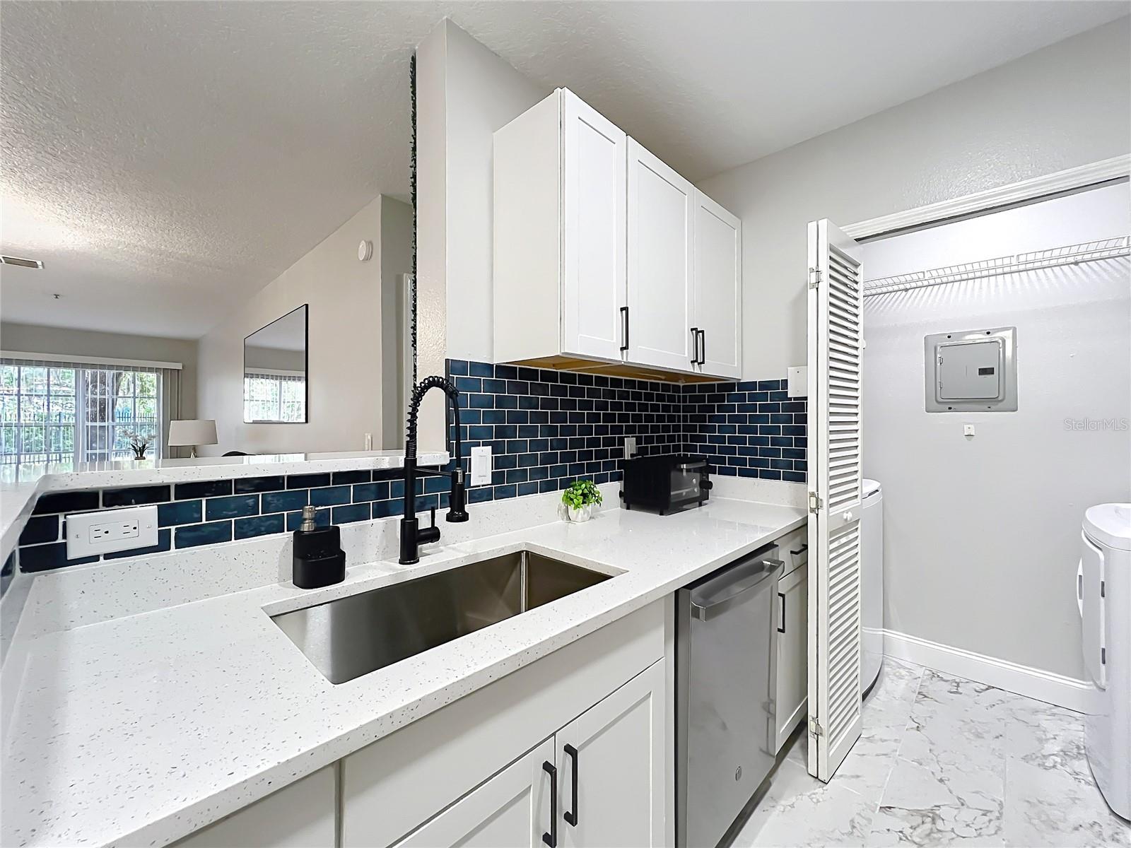 Image 8 of 28 For 4356 Kirkman Road 509