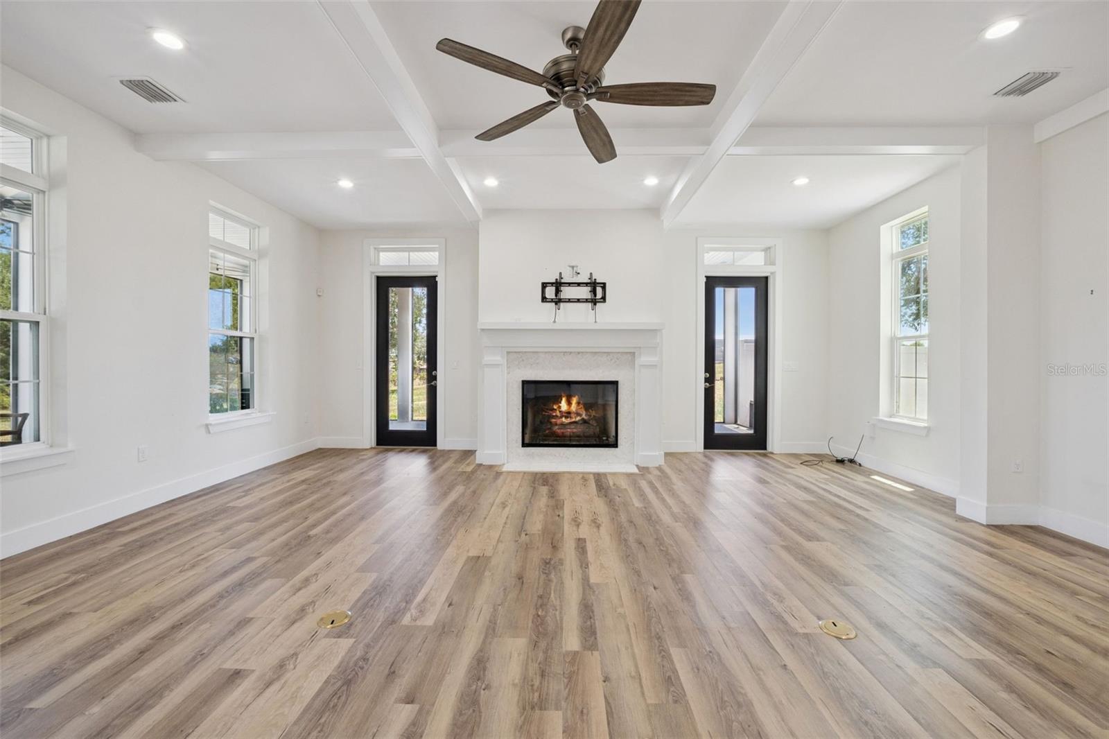 Image 10 of 58 For 7956 Lake Nellie Road
