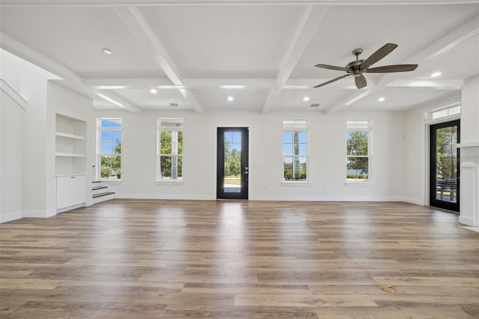 Image 11 of 58 For 7956 Lake Nellie Road