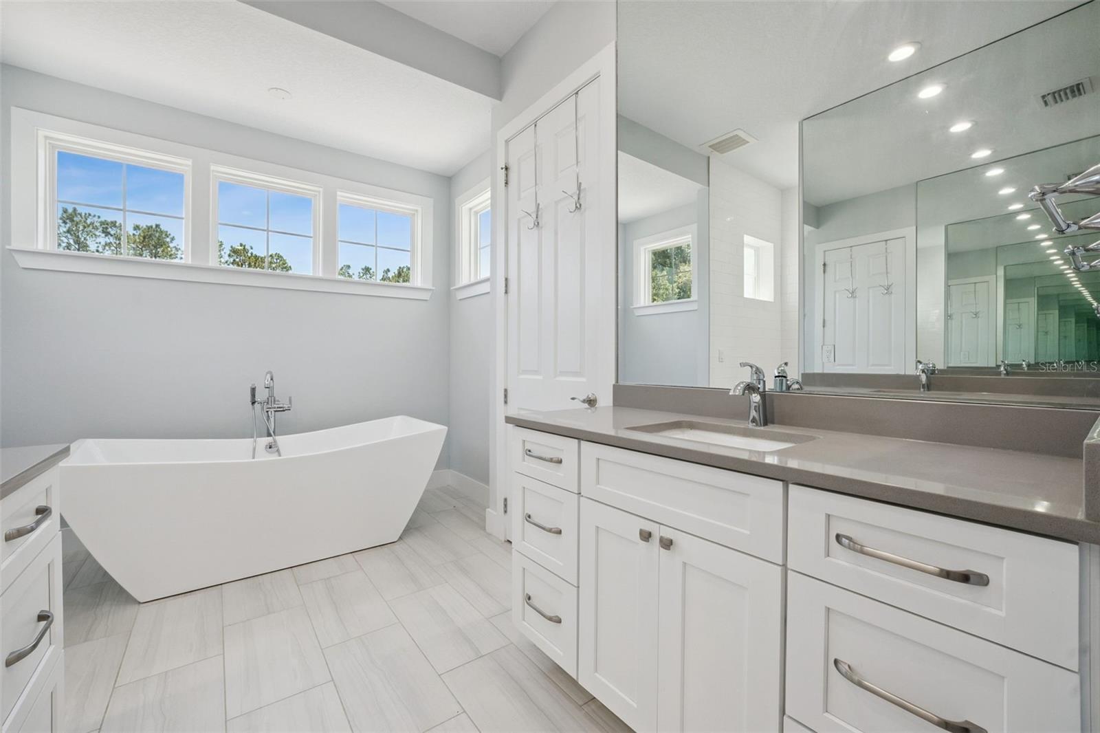 Image 32 of 58 For 7956 Lake Nellie Road