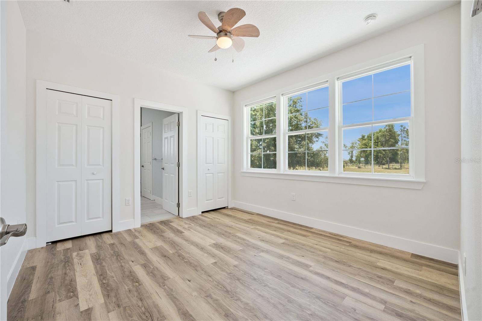 Image 40 of 58 For 7956 Lake Nellie Road