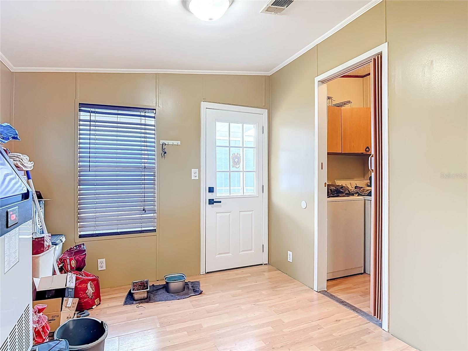 Image 10 of 28 For 45750 Pine Street