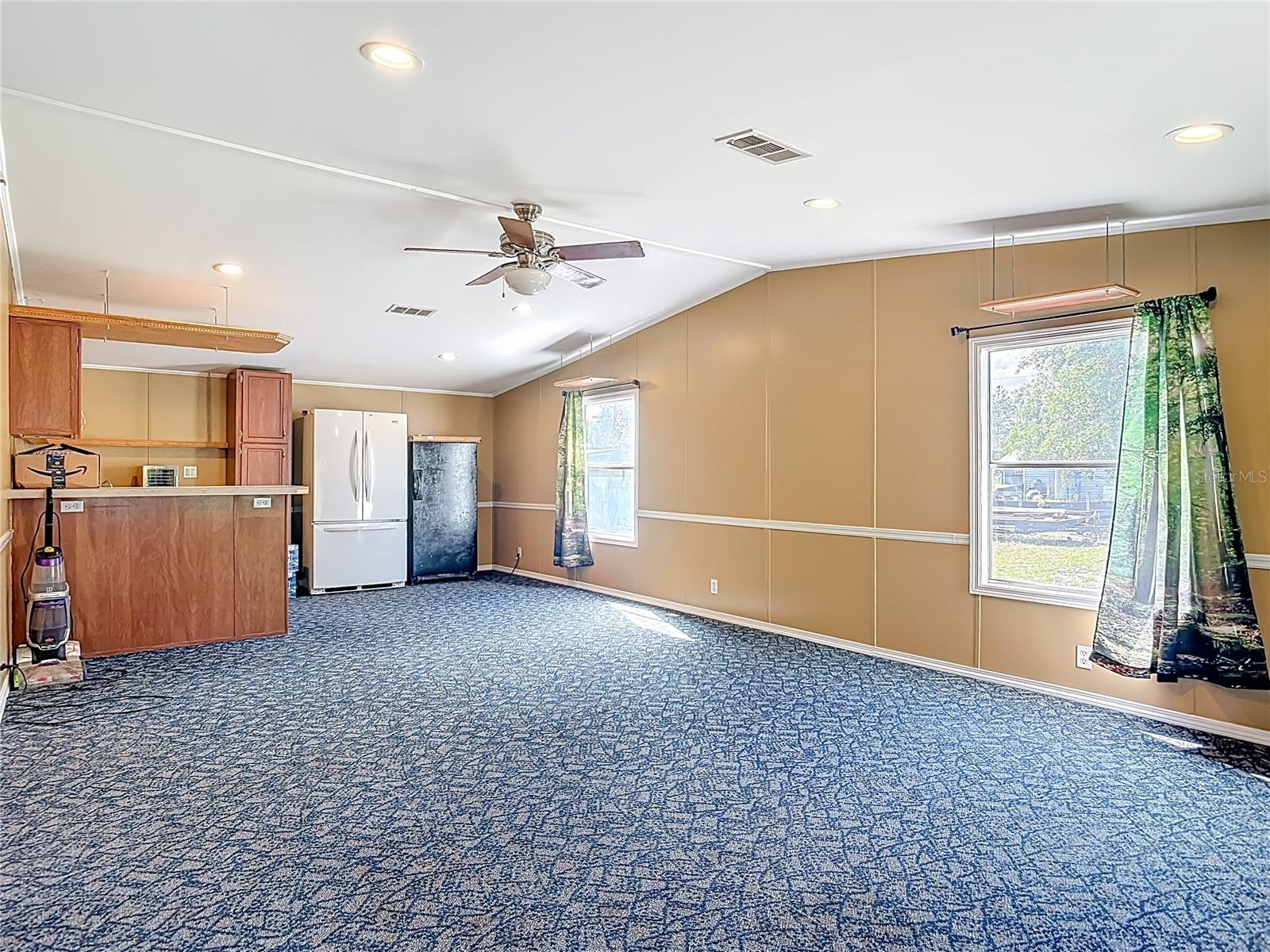 Image 11 of 28 For 45750 Pine Street