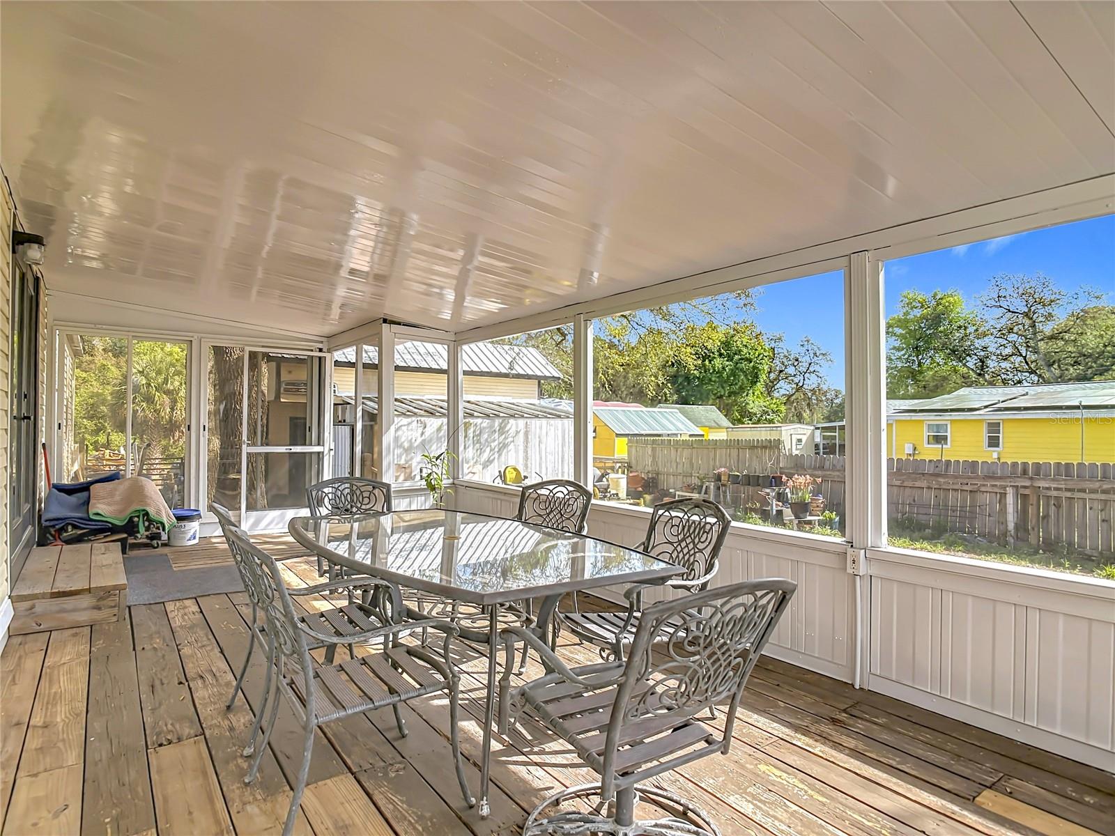 Image 18 of 28 For 45750 Pine Street