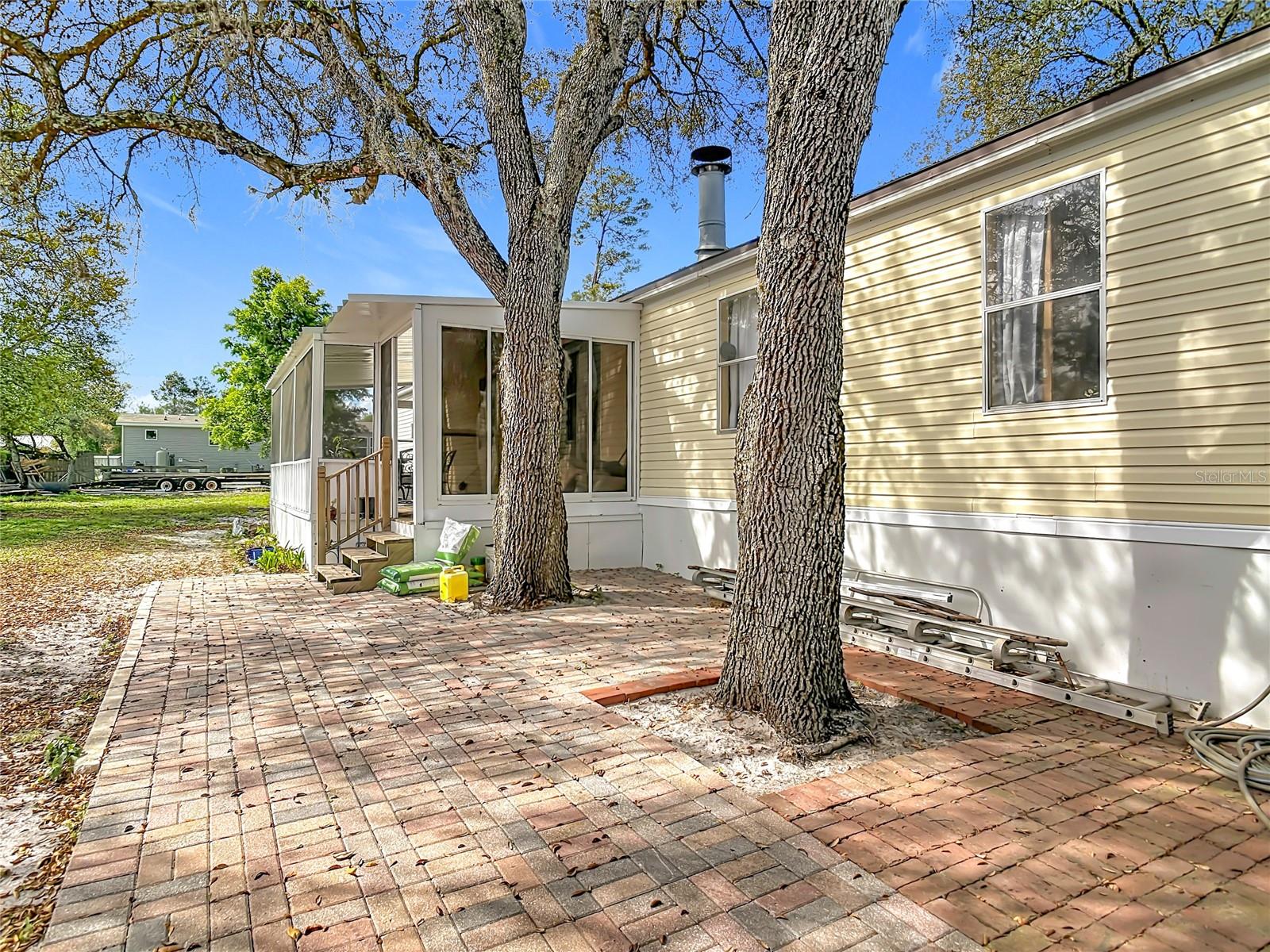 Image 20 of 28 For 45750 Pine Street