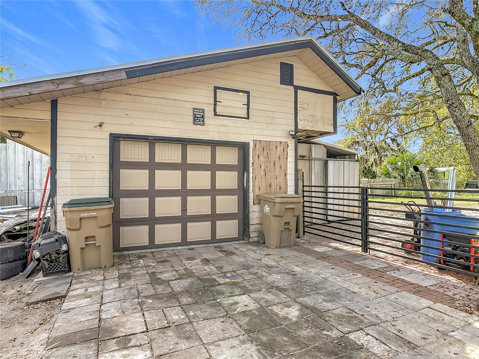 Image 22 of 28 For 45750 Pine Street