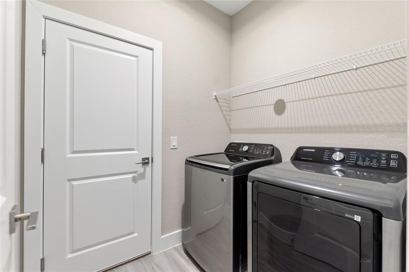 Image 31 of 37 For 330 Royal Palm Way