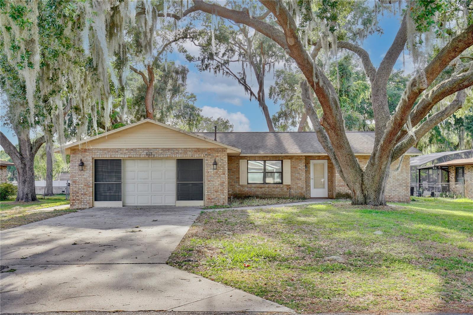 Details for 613 Yorktown Drive, LEESBURG, FL 34748