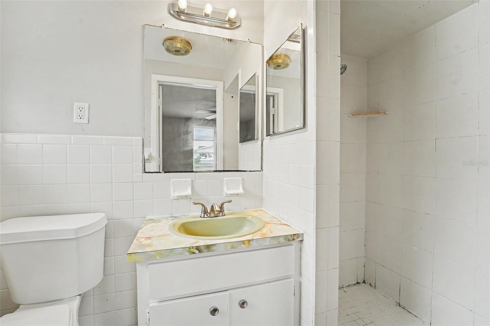 Image 19 of 24 For 10111 Gardenia Lane