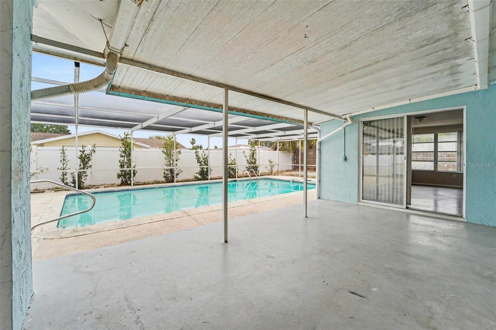Image 21 of 24 For 10111 Gardenia Lane