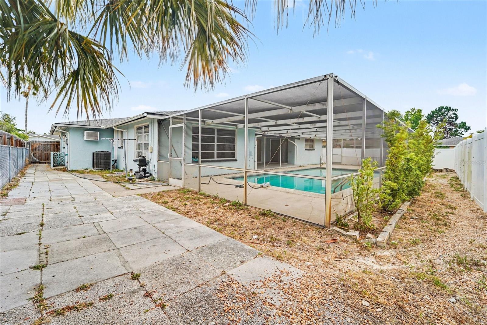 Image 23 of 24 For 10111 Gardenia Lane