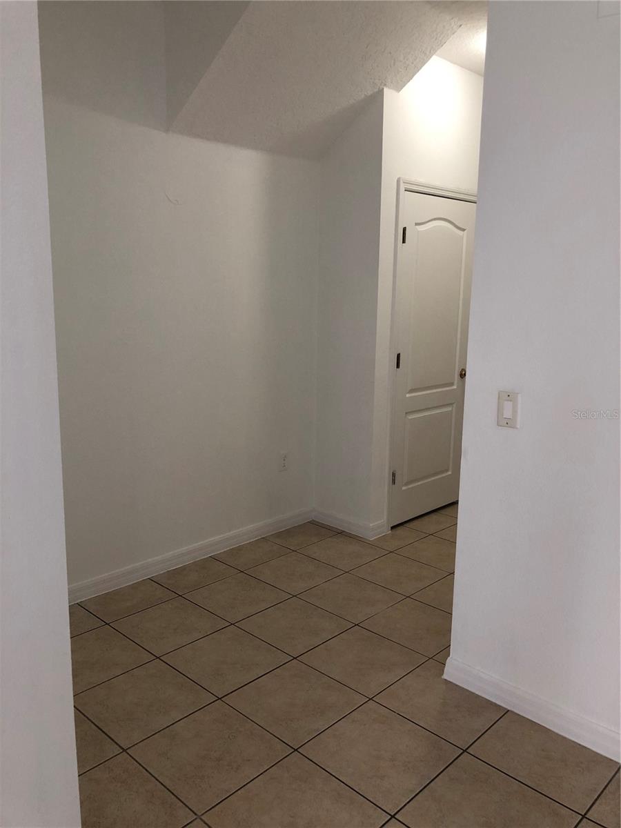 Image 31 of 34 For 6586 Goldenrod Road 91b