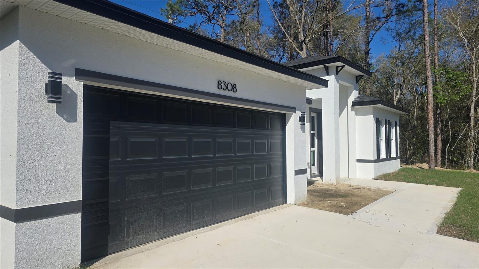 Image 4 of 34 For 8308 Vince Drive