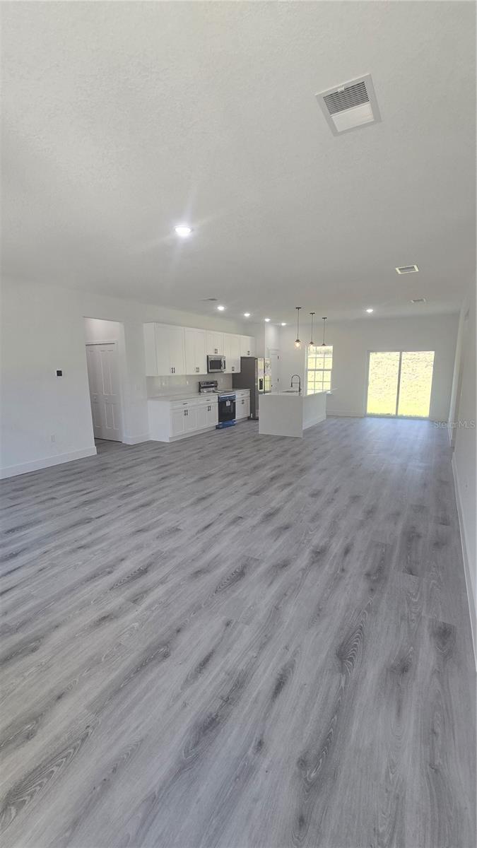 Image 7 of 34 For 8308 Vince Drive