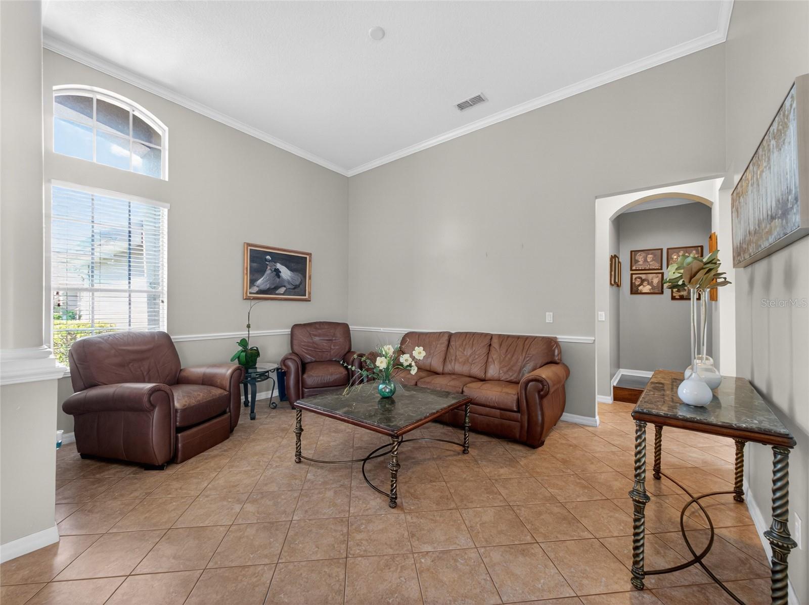 Image 12 of 49 For 10354 Oakview Pointe Terrace