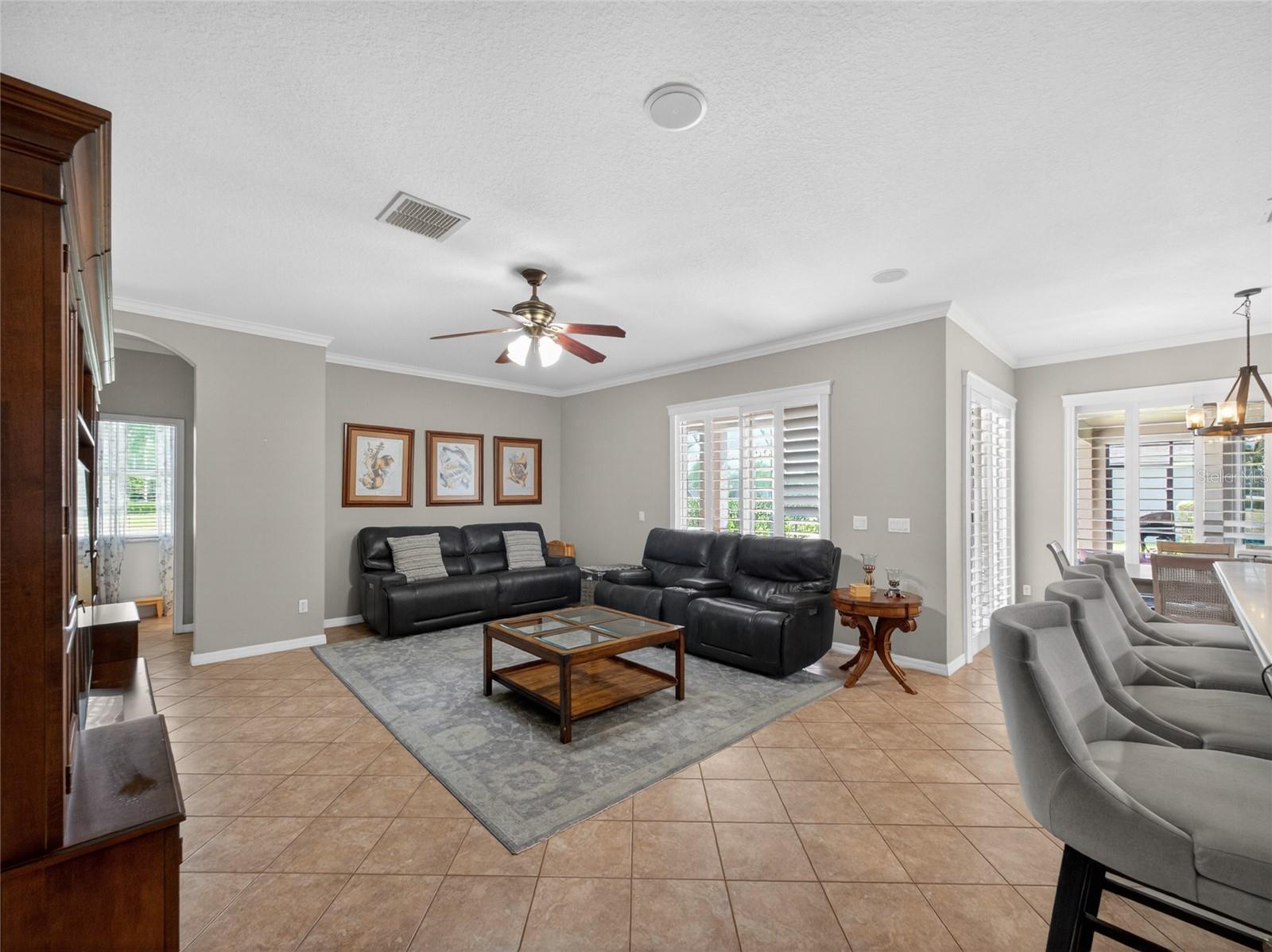 Image 17 of 49 For 10354 Oakview Pointe Terrace