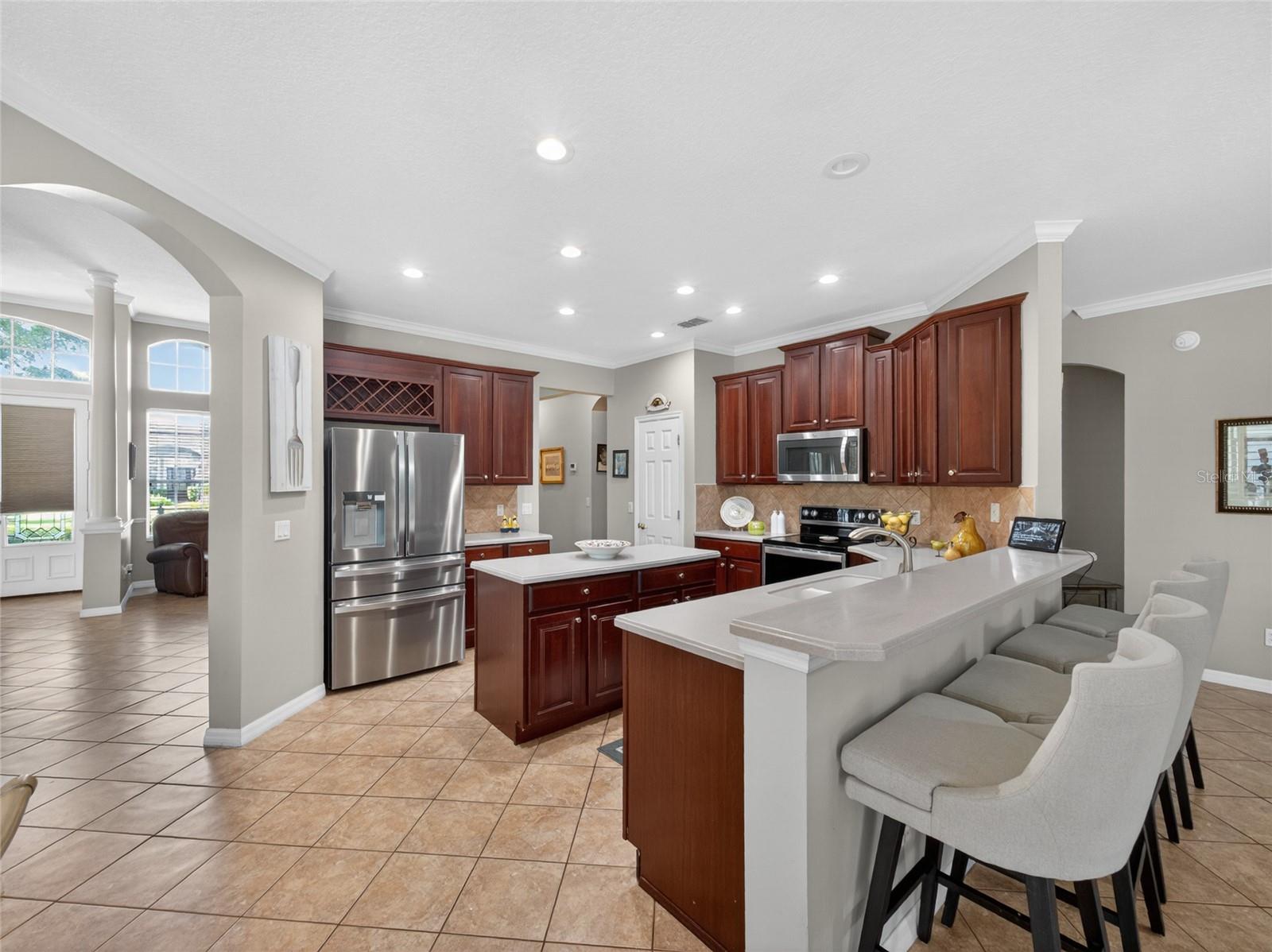 Image 18 of 49 For 10354 Oakview Pointe Terrace