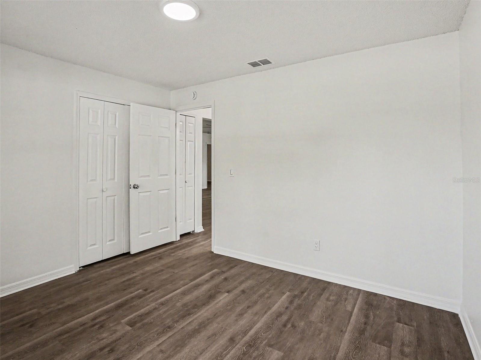 Image 12 of 17 For 207 Lake Mccoy Drive